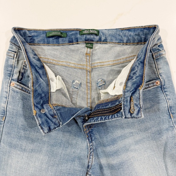 NEW Wild Fable Mid Rise Flare Jeans Sz 2 - Picture 9 of 13